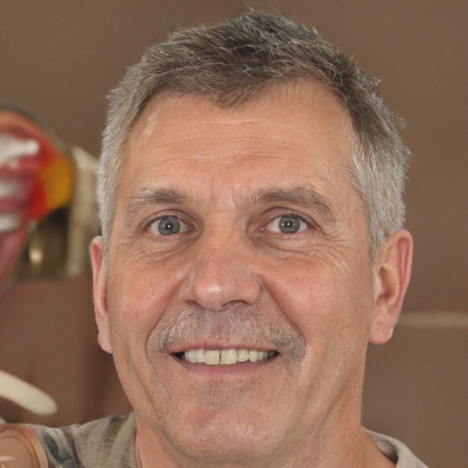 Tobias Veldkamp, Financial Planning Specialist